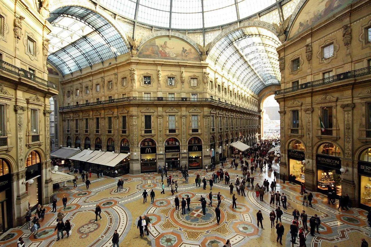 Hotel Susa Milan 3*,